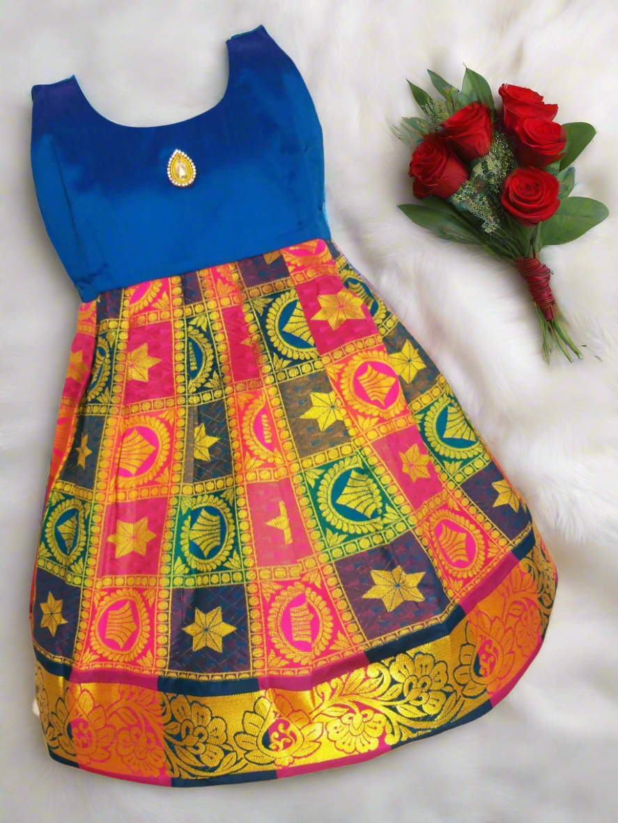 Gils Ethic frock