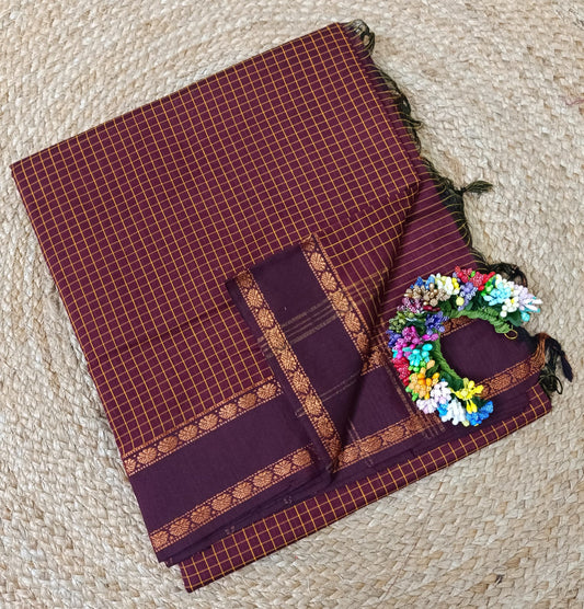 Retta Petta Kalyani Cotton Zari Checked Saree with matching blouse – traditional South Indian handloom saree Maroon
