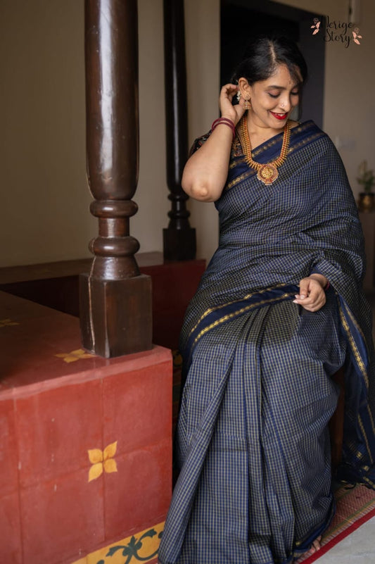 Navy Blue Retta Petta Kalyani Cotton Zari Checked Saree with matching blouse – traditional South Indian green handloom saree